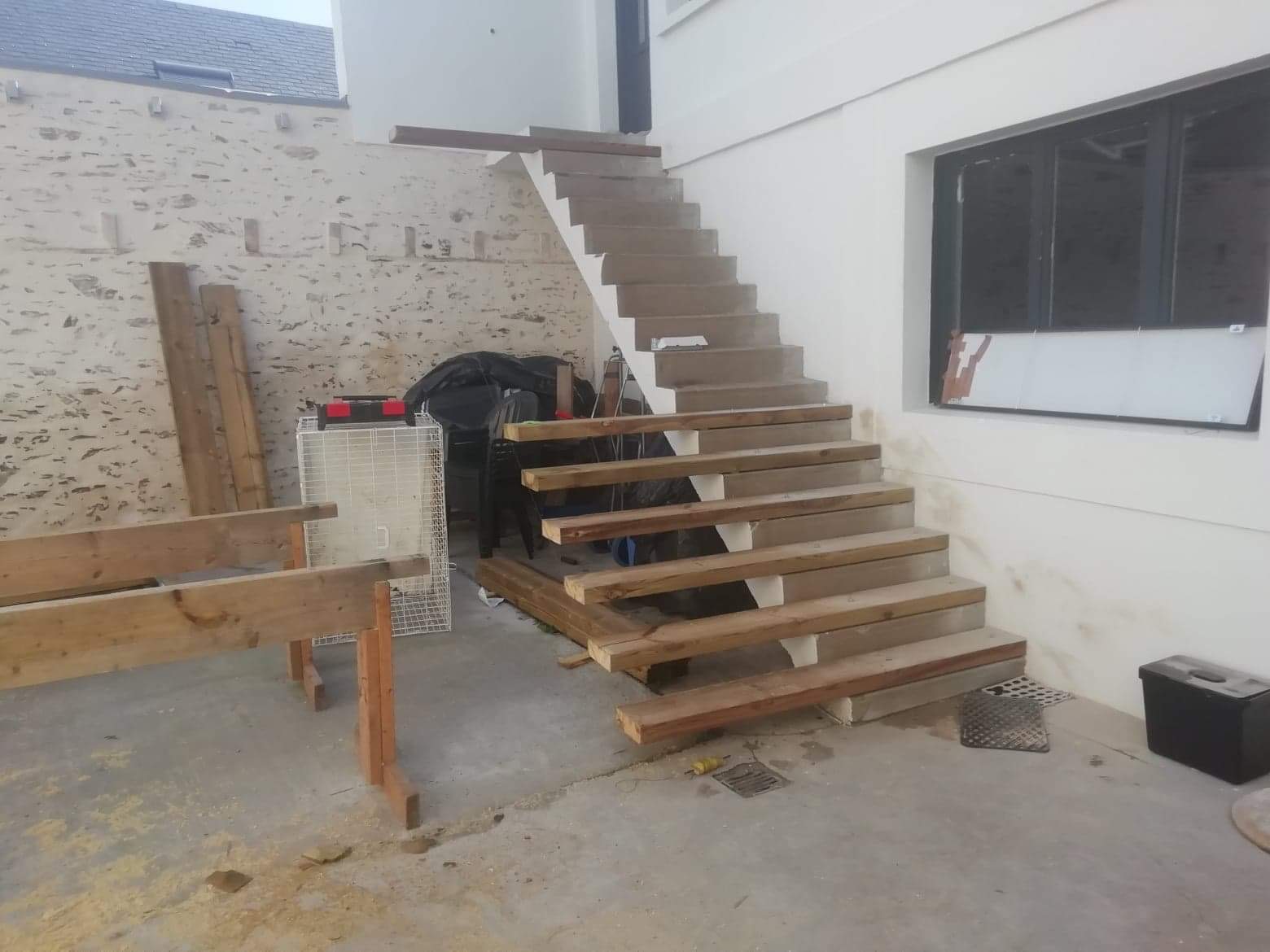 Escalier extérieur bois avec garde-corps à Segré-en-Anjou Bleu