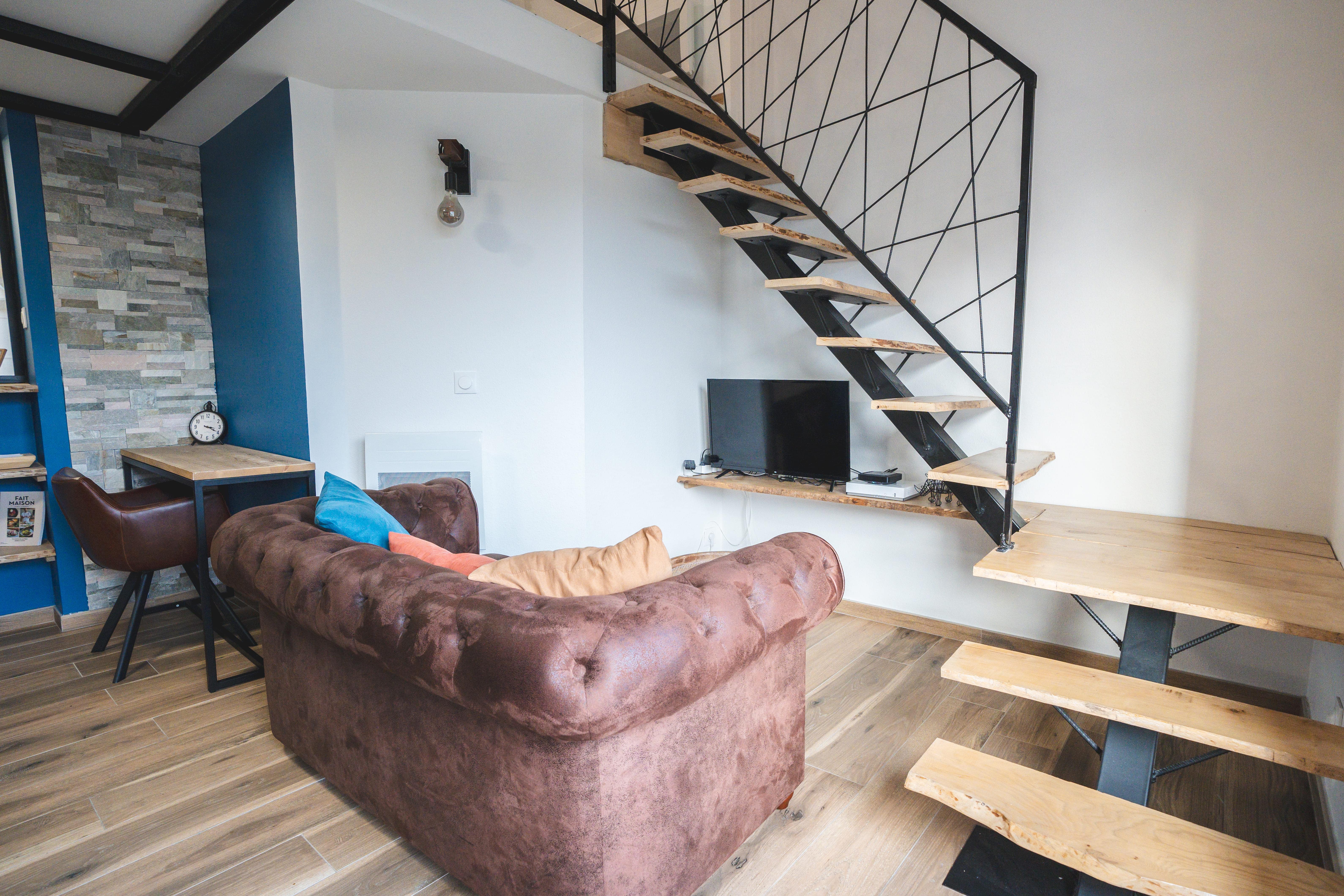 Rangements et bibliothèques sur mesure en bois